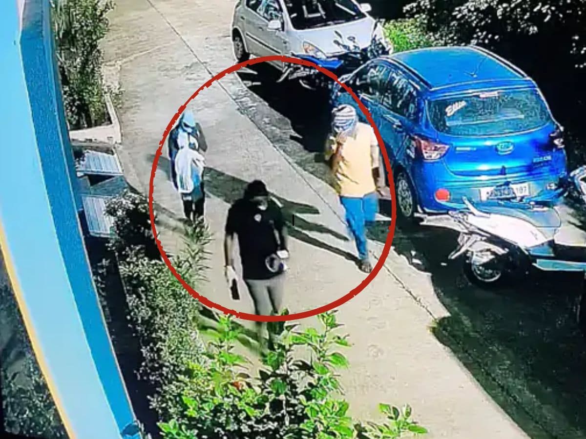 Narmadapuram Robbery: नर्मदापुरम में 4 नकाबपोश चोरों का आतंक, 30 मिनट तक कॉलोनी में मचाया उत्पात