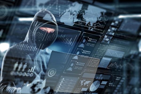 Narmadapuram Cyber Scam:  नर्मदापुरम में साइबर फ्रॉड बैंककर्मी बनकर KYC कराई, किसान से ठगे 82 हजार रुपए